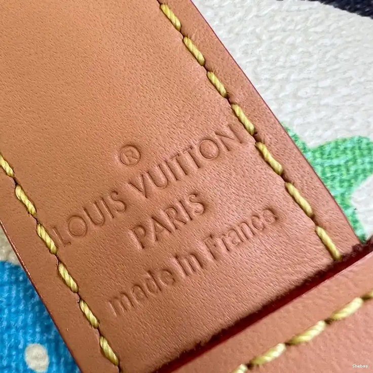 Bags 2407YA0111 LV 0817